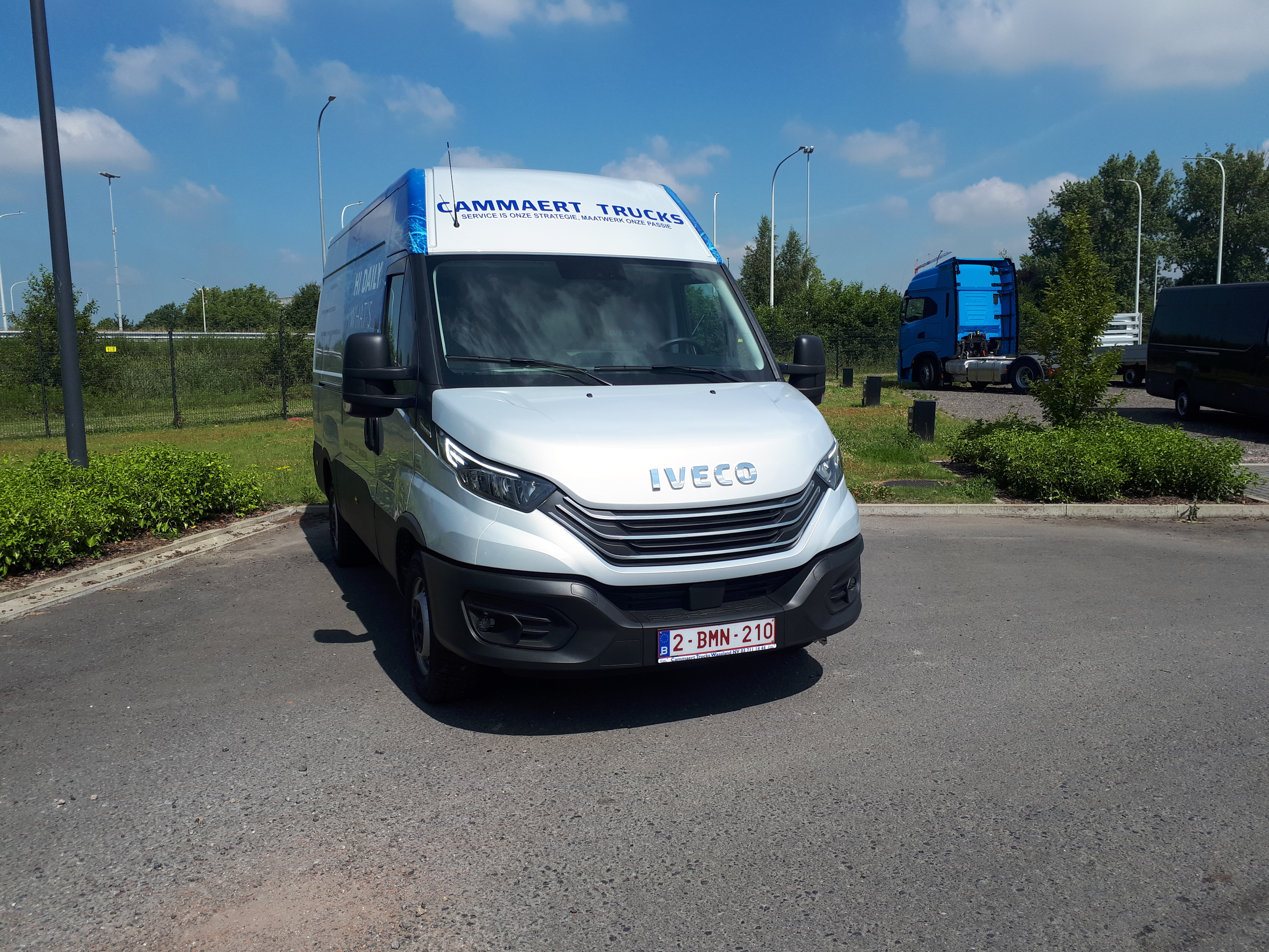IVECO DAILY MY22 35S16A8 V - DEMO?width=462